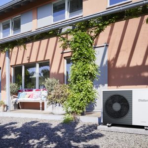 Utvecklad i Tyskland, tillverkad i Europa: precis som vår första aroTHERM, som bevisat sin utmärkta förmåga tusentals gånger.